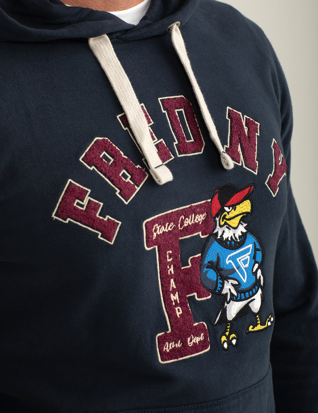 Felpa con cappuccio stile college uomo blue fm24w13fc cc-a0601 Felpa con cappuccio stile college