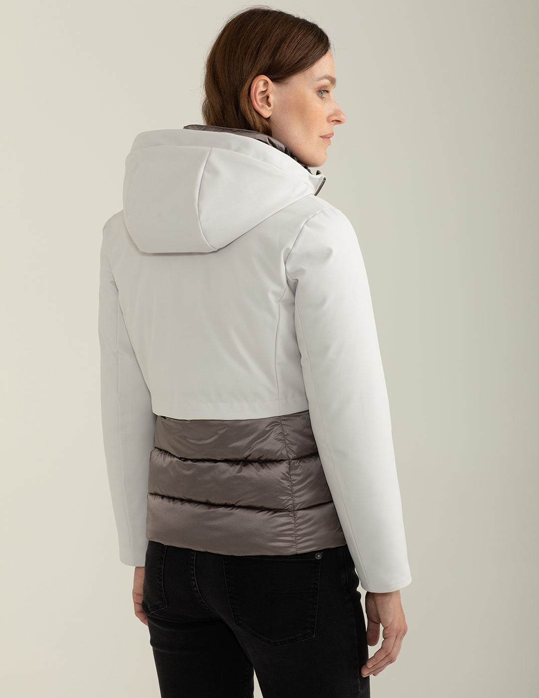 Giubbotto in soft-shell con cappuccio donna ice fw24w01ku cc-a0005 Giubbotto in soft-shell con cappuccio