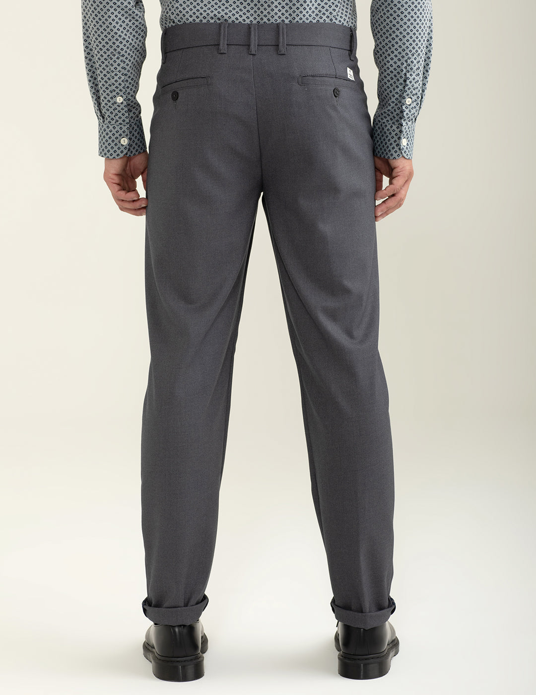 Pantalone modello