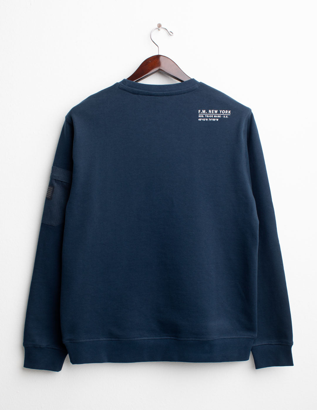 Crew-neck sweatshirt man blue fm25s08fg cc-a0601 Crew-neck sweatshirt