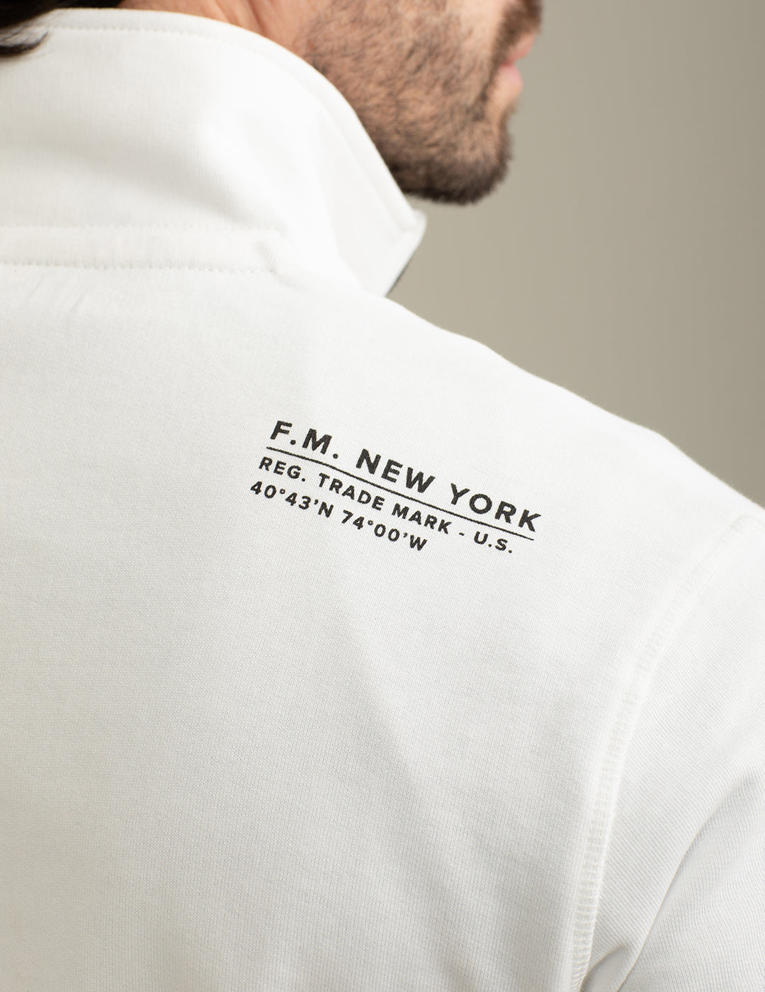 Full Zip Sweatshirt Stand-Up Collar man white fm25s07fz cc-a0001 Full Zip Sweatshirt Stand-Up Collar