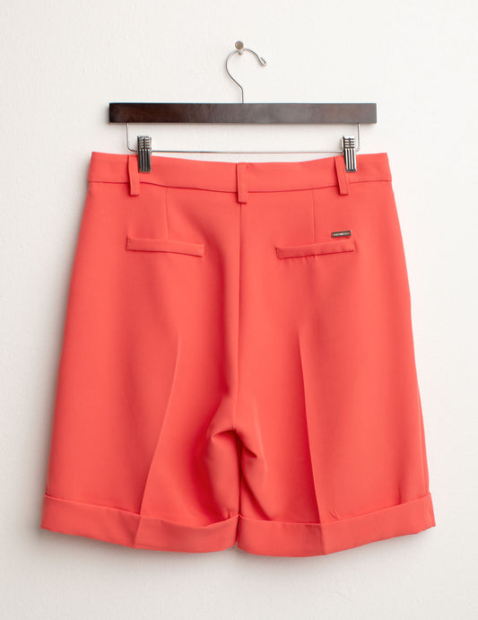 Bermuda Shorts in Bi-Stretch Fabric - back - 002