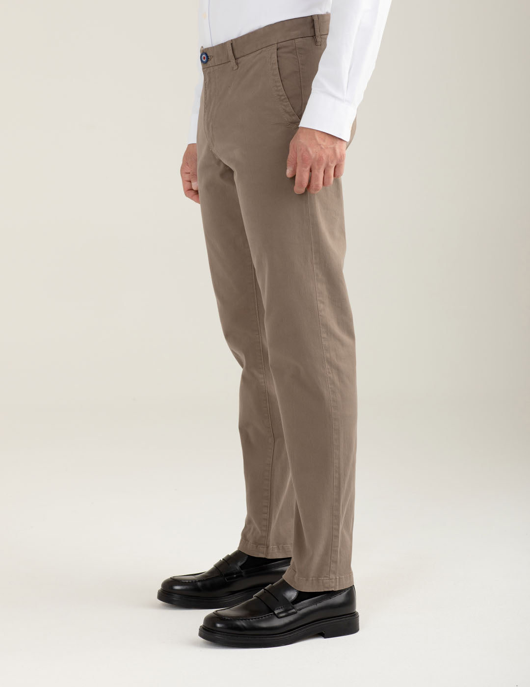 Slim fit “Mr. Bryan” chino trousers man mud fmraymond cc-a0107 Slim fit “Mr. Bryan” chino trousers