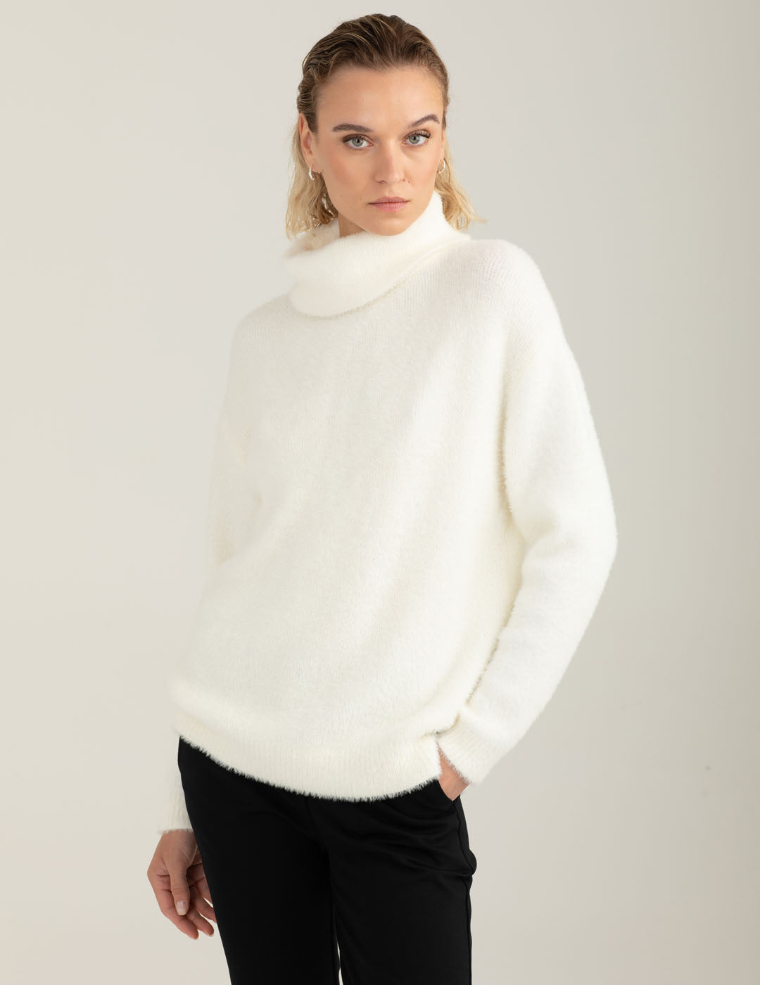 Maglia dolcevita effetto pelliccia donna off white fw25w23md cc-a0002 Maglia dolcevita effetto pelliccia