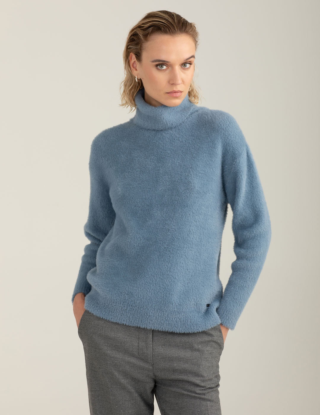 Maglia dolcevita effetto pelliccia donna avio fw25w23md cc-a0602 Maglia dolcevita effetto pelliccia