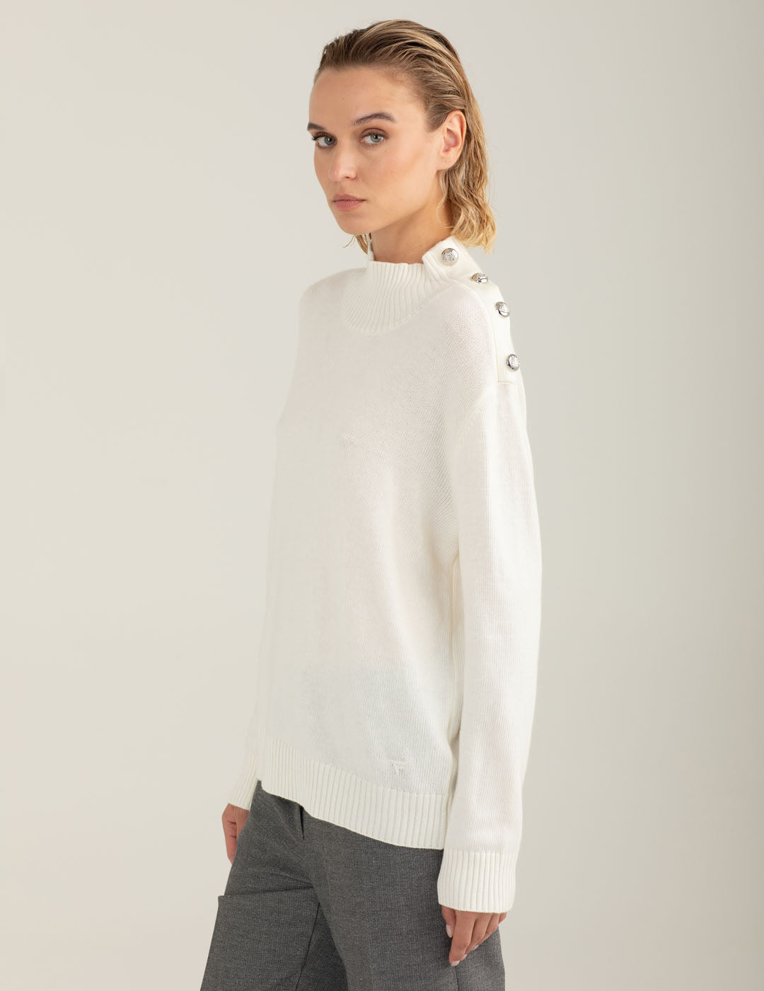 Maglia dolcevita con bottoni araldici donna off white fw25w06md cc-a0002 Maglia dolcevita con bottoni araldici