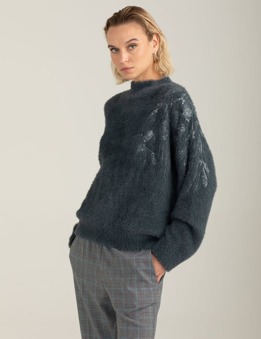 Dolcevita effetto pelliccia con ricami e paillettes - back - 002