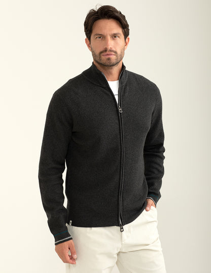 Maglia cardigan con zip e collo alto