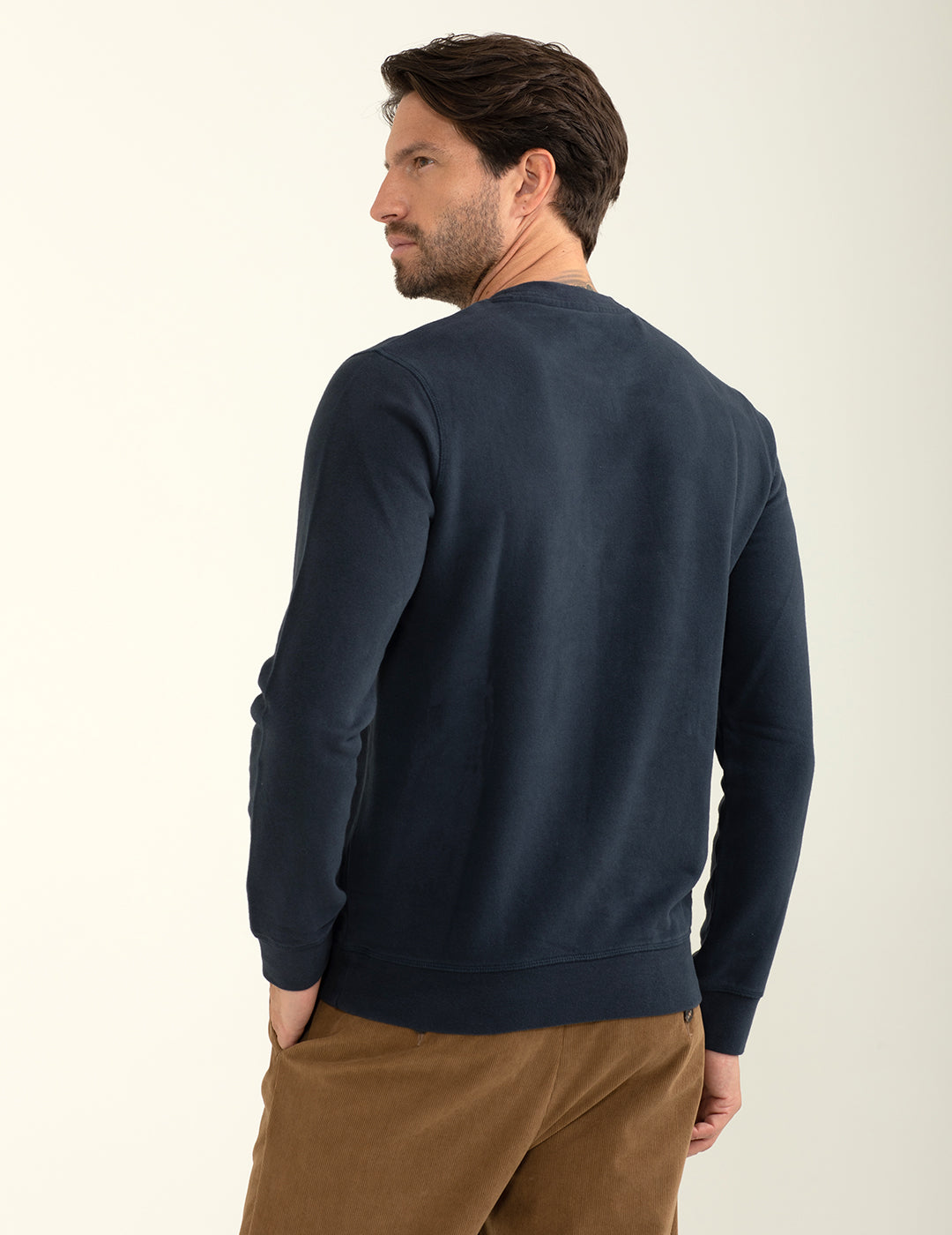 Felpa girocollo logo in outline stampato uomo blue fm24w02fg cc-a0601 Felpa girocollo logo in outline stampato
