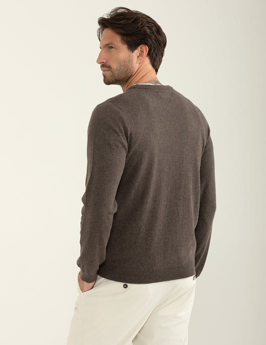 Maglia girocollo con intarsio a rombi in contrasto - back - 002