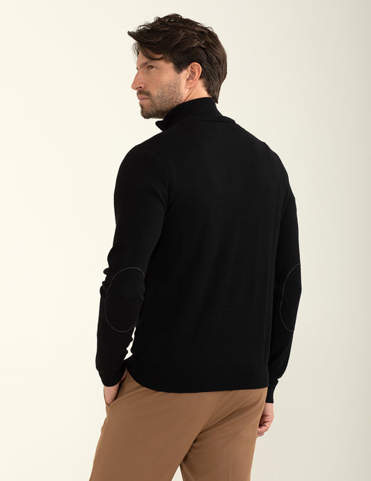 Maglia semiaperta con logo ricamato a petto - back - 002