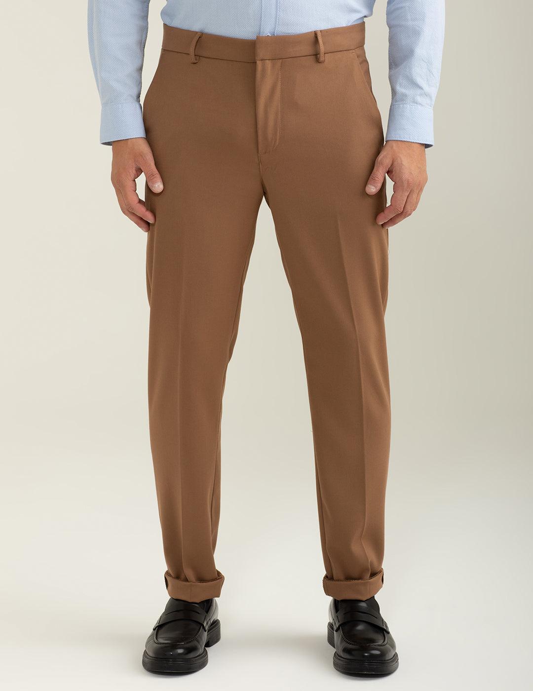 Pantalone in tinta unita modello 