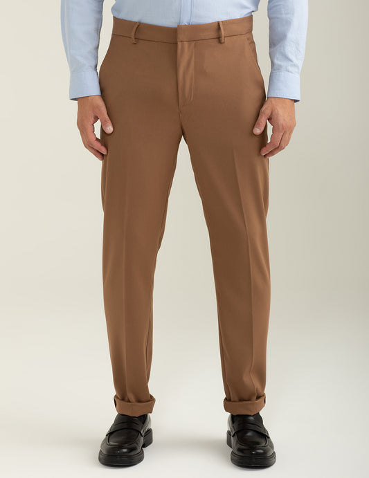 Pantalone in tinta unita modello 