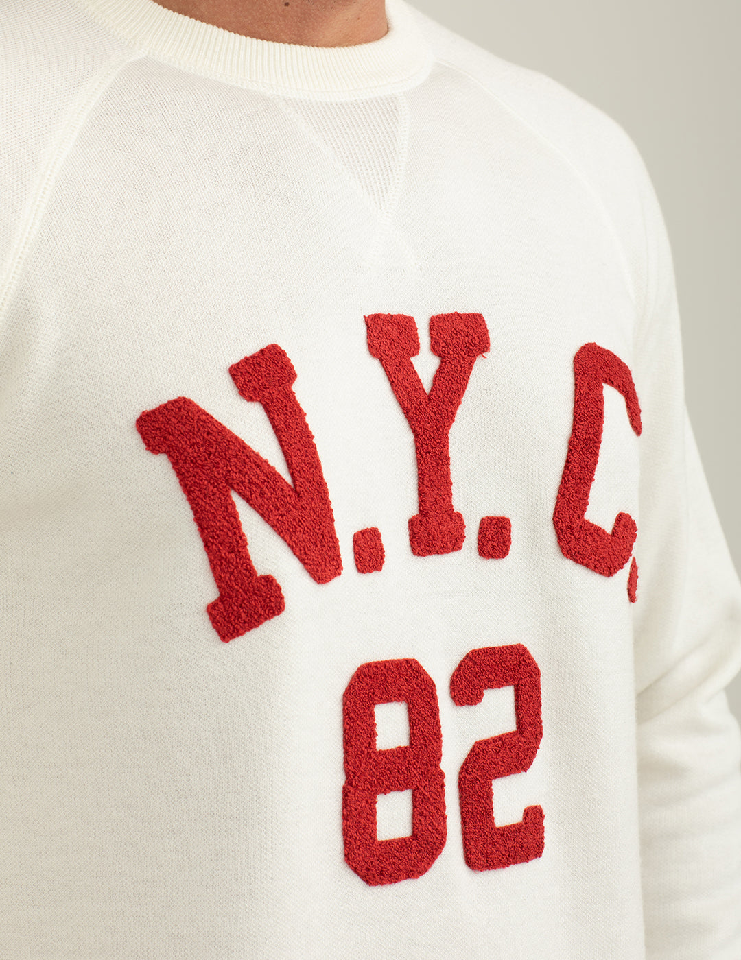 Crew-neck sweater with raglan cut man cream fm24w50mg cc-a0017 Crew-neck sweater with raglan cut
