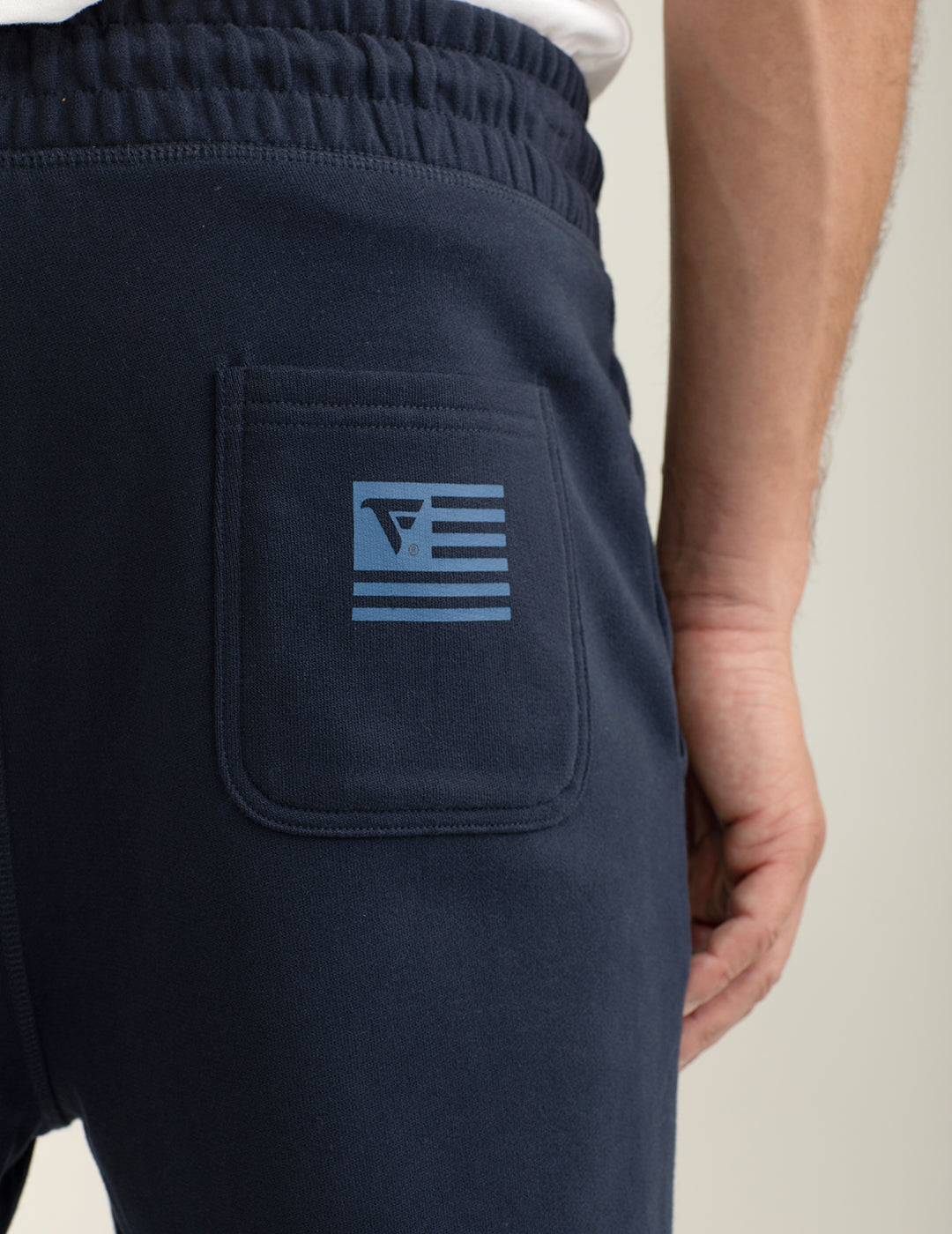 Pantalone in felpa della linea 