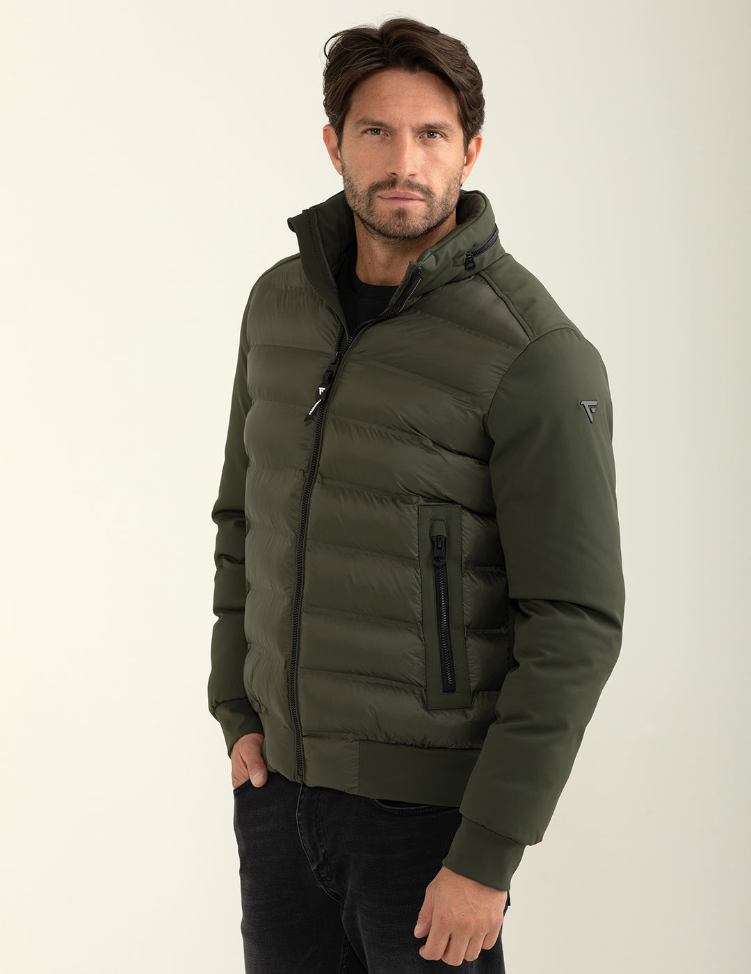 Giubbotto in soft-shell uomo army fm24w05kd cc-a0804 Giubbotto in soft-shell