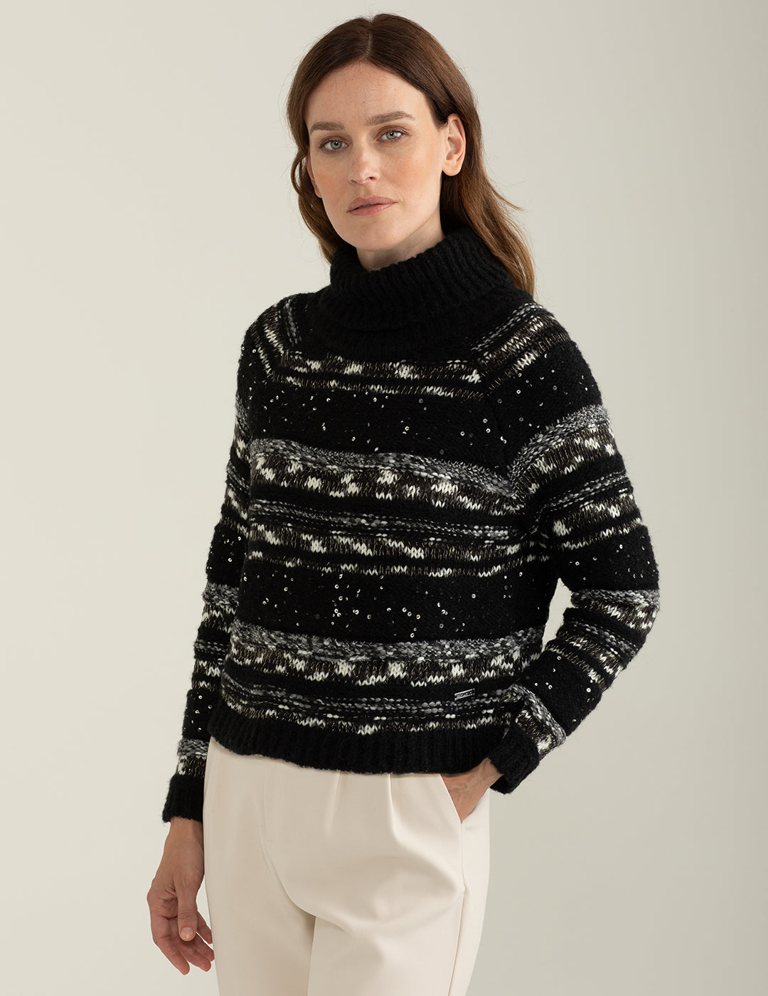 Maglia dolcevita con fantasia a righe effetto sale e pepe donna black fw24w12md cc-a0951 Maglia dolcevita con fantasia a righe effetto sale e pepe