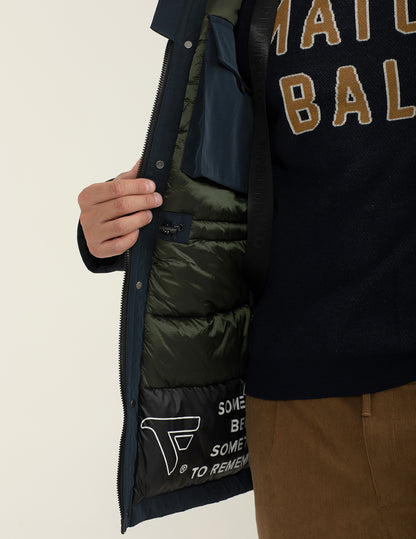 Parka con cappuccio e fodera trapuntata
