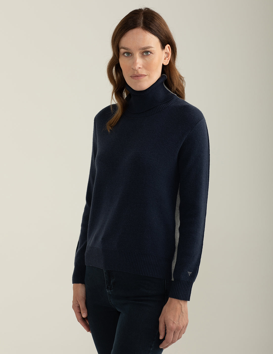 Maglia dolcevita con design color block fronte/retro donna blue fw24w14md cc-a0601 Maglia dolcevita con design color block fronte/retro