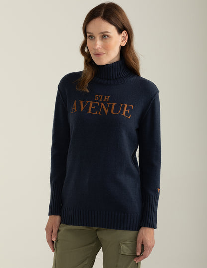 Maglia dolcevita con lavorazione a costa inglese