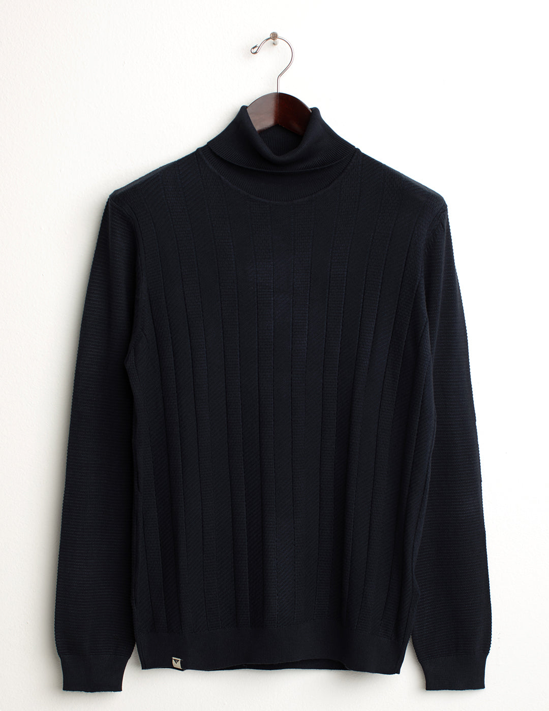 Maglia dolcevita con texture a righe verticali uomo blue fm24w08md cc-a0601 Maglia dolcevita con texture a righe verticali
