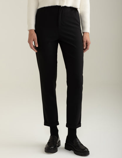 Pantalone in tricotina stretch con vestibilità regular