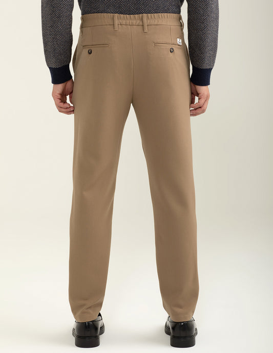 Pantalone in tinta unita modello 