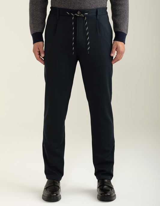 Pantalone in tinta unita modello 