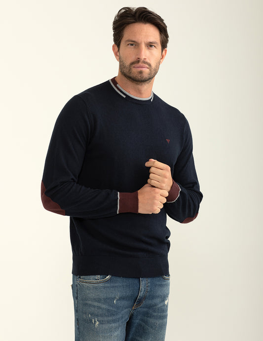 Maglia girocollo con logo ricamato in contrasto uomo blue fm24w10mg cc-a0601