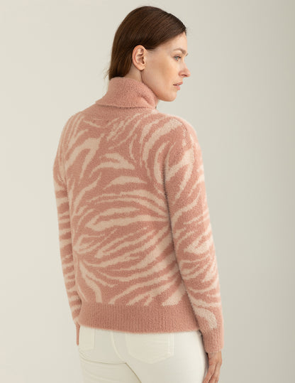 Maglia dolcevita con fantasia jacquard animalier