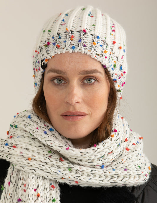 Knitted beany woman white fw24w06hm cc-a0001 Knitted beany