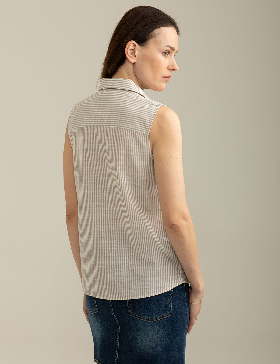 Camicia Smanicata in Cotone Fiammato Tintofilo donna taupe fw25s05ct cc-a0114 Camicia Smanicata in Cotone Fiammato Tintofilo