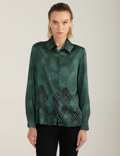 Camicia in raso stretch stampato