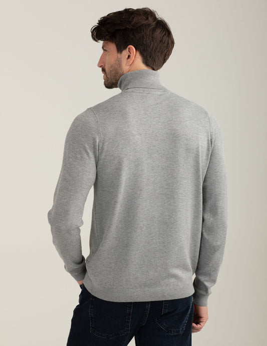 Turtleneck sweater - back - 002