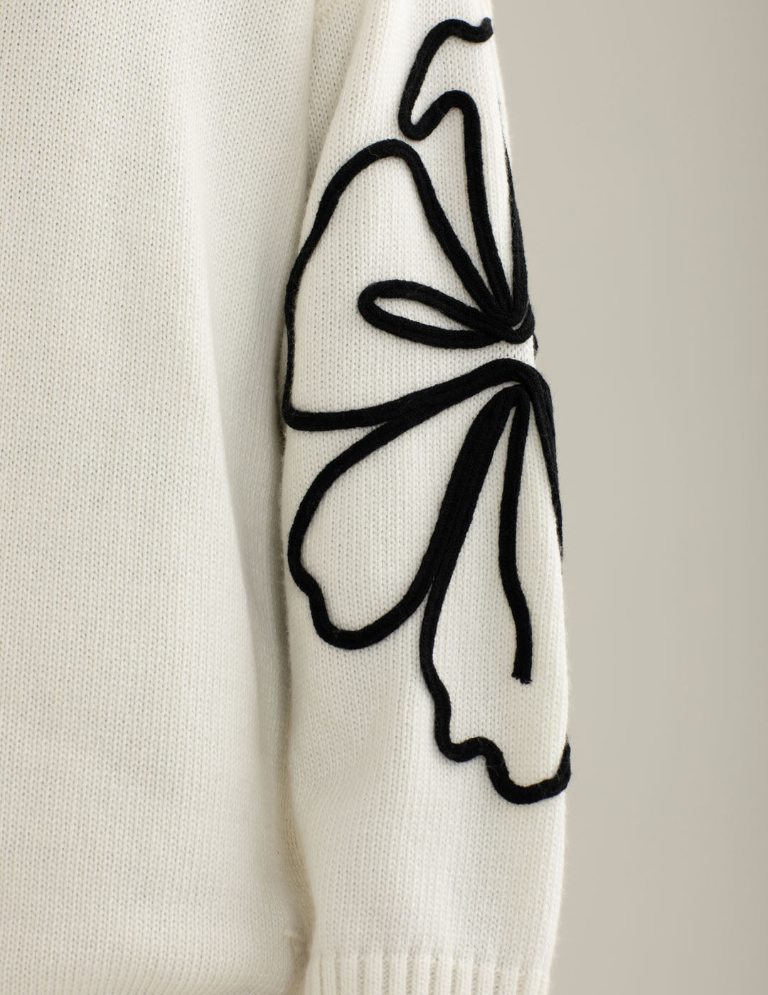 Maglia girocollo floreale ricamata donna off white fw25w11mg cc-a0002 Maglia girocollo floreale ricamata