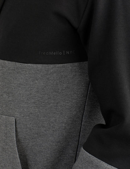 Felpa color block con zip e cappuccio