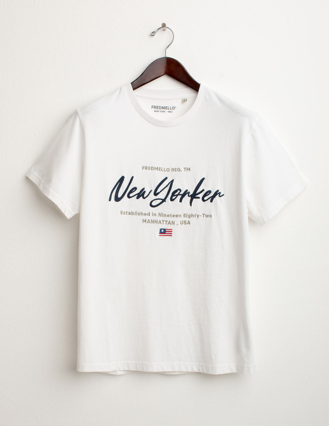 T-shirt con ricamo New York uomo white fm25w06tg cc-a0001 T-shirt con ricamo New York