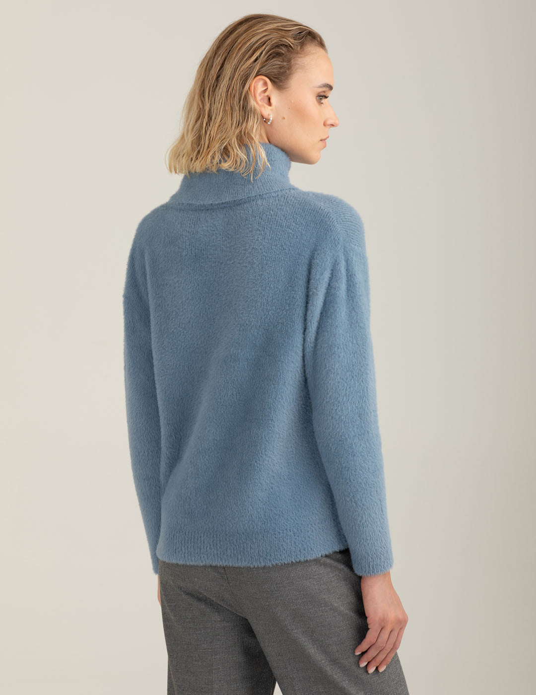 Maglia dolcevita effetto pelliccia donna avio fw25w23md cc-a0602 Maglia dolcevita effetto pelliccia