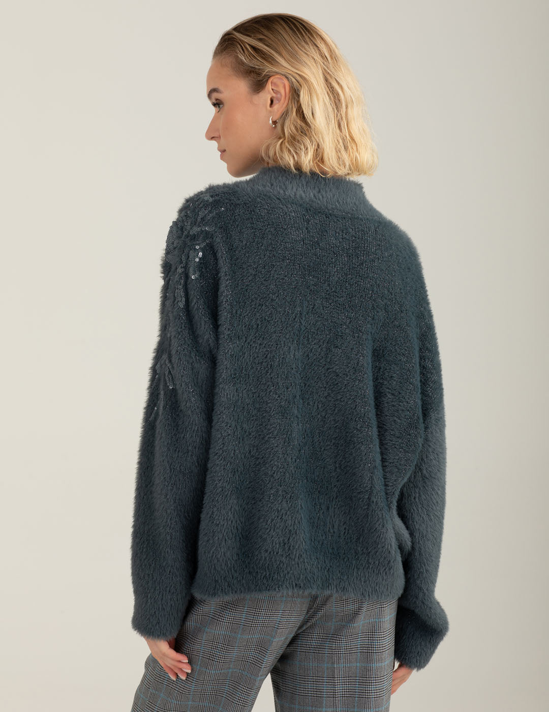 Dolcevita effetto pelliccia con ricami e paillettes donna dark gray fw25w22md cc-a0903 Dolcevita effetto pelliccia con ricami e paillettes