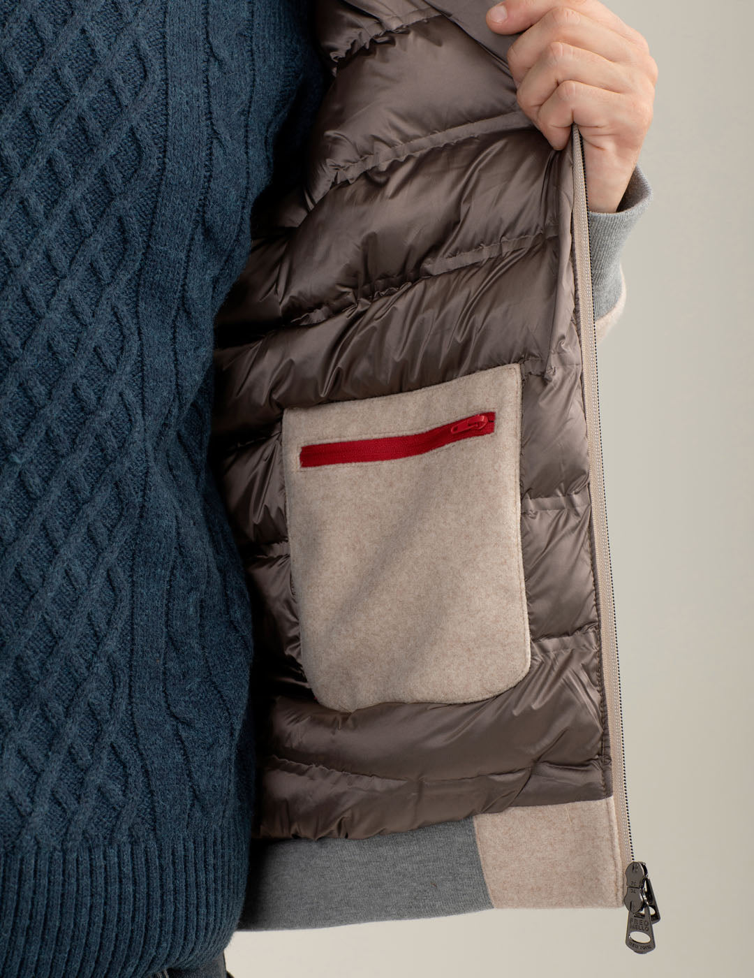 Hooded jacket with two-tone nylon lining man ivory melange fm25w10ku cc-a0911 Hooded jacket with two-tone nylon lining