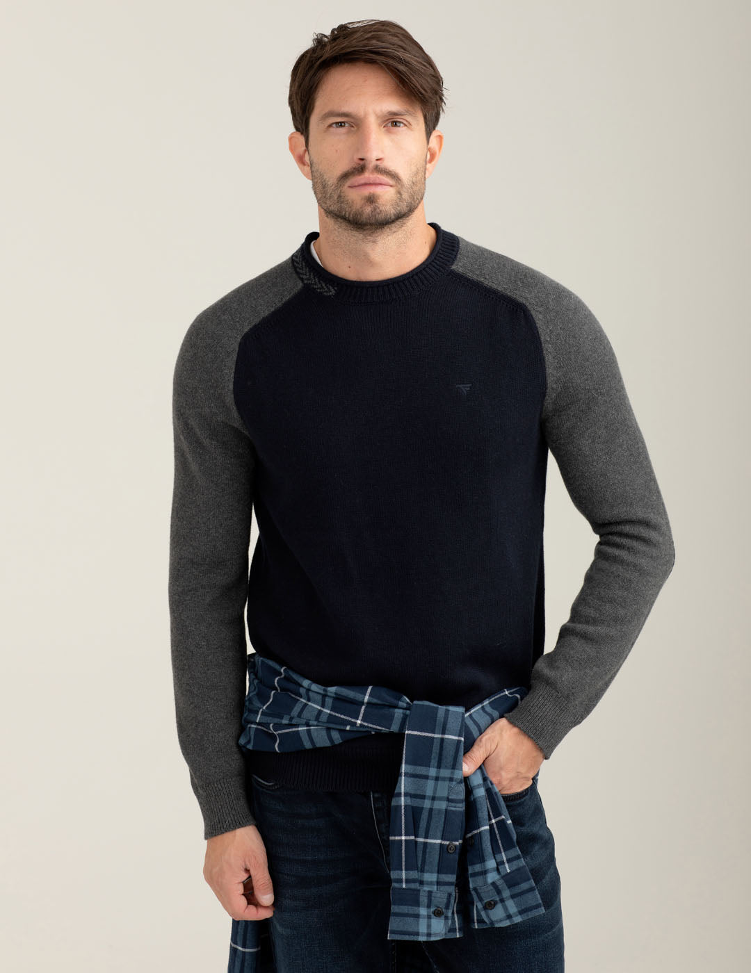 Maglia girocollo color block uomo blue fm25w12mg cc-a0601 Maglia girocollo color block