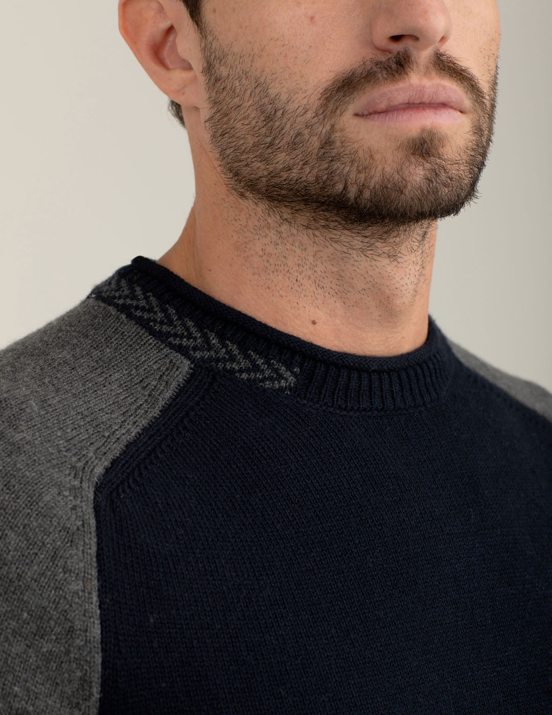 Maglia girocollo color block uomo blue fm25w12mg cc-a0601 Maglia girocollo color block