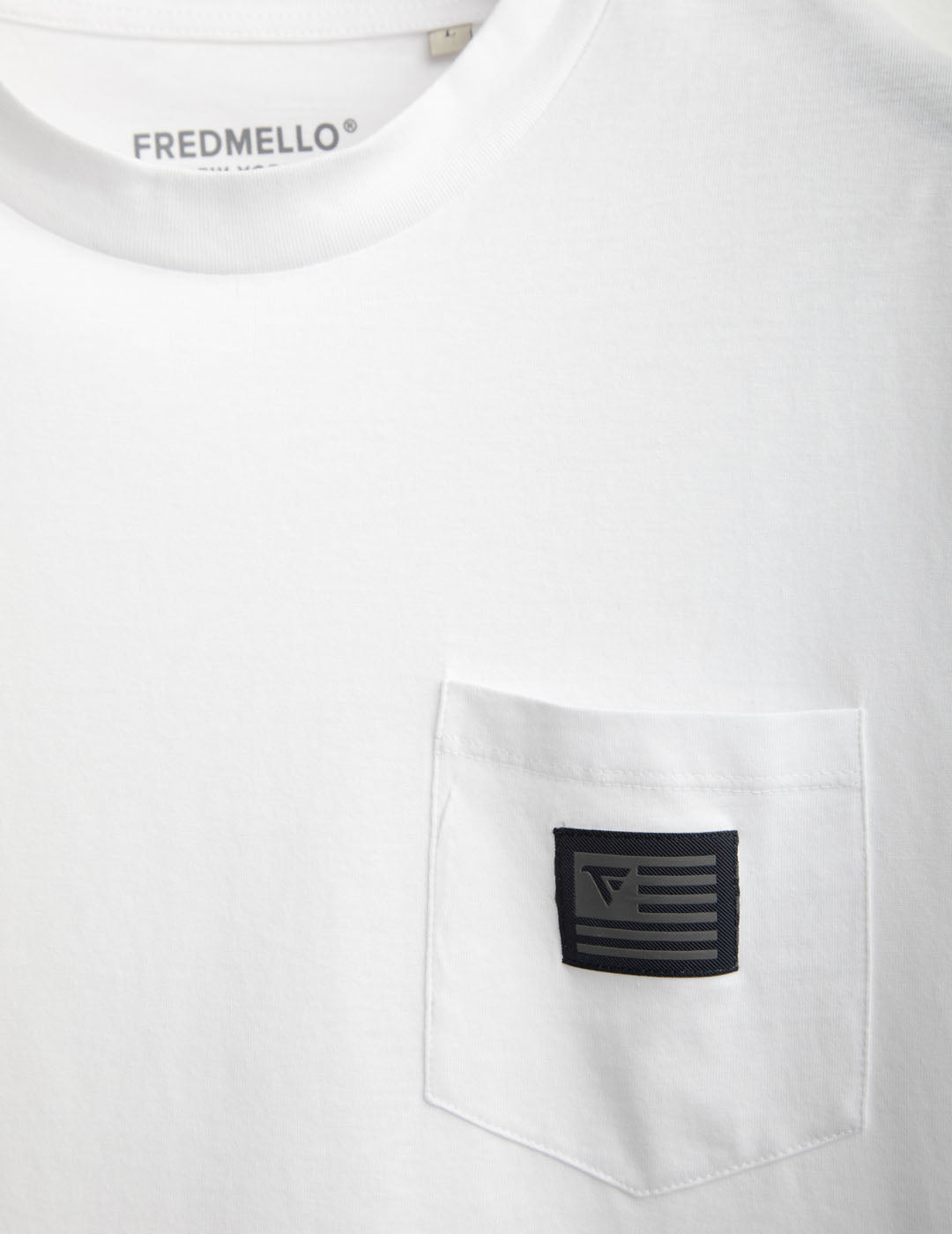 T-shirt con taschino uomo white fm25w03tg cc-a0001 T-shirt con taschino