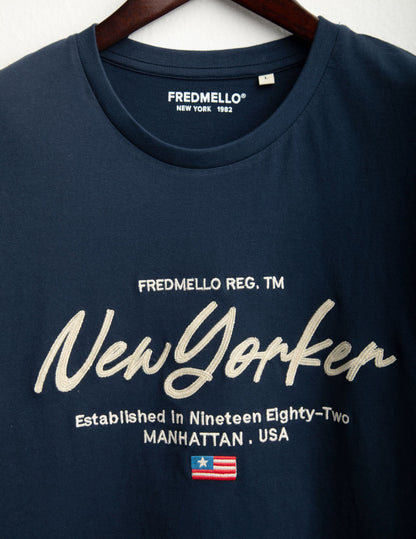 T-shirt con ricamo New York