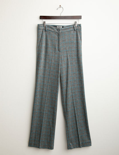 Yarn-dyed flared trousers