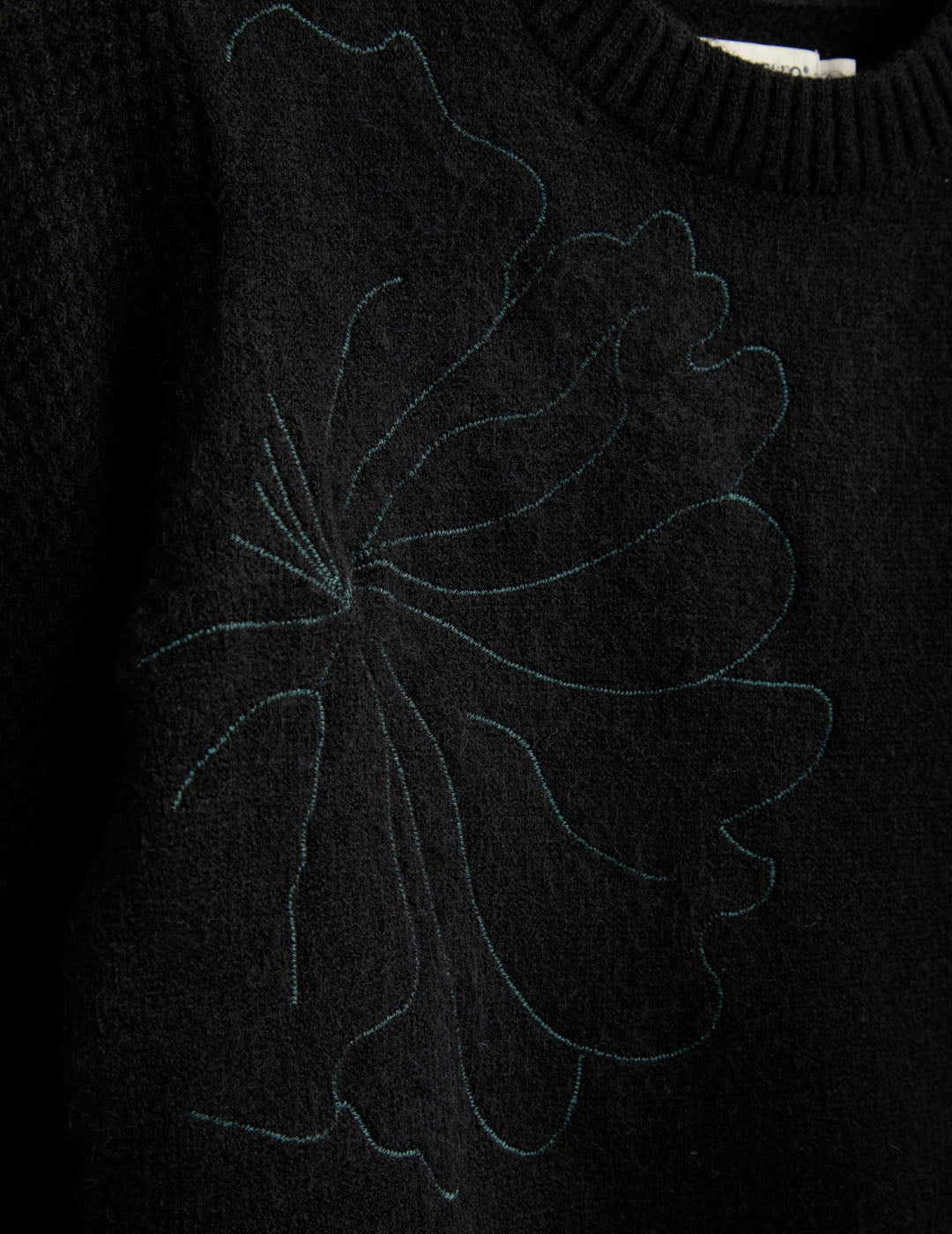 Maglia girocollo floreale ricamata con filo lurex donna black fw25w56mg cc-a0951 Maglia girocollo floreale ricamata con filo lurex