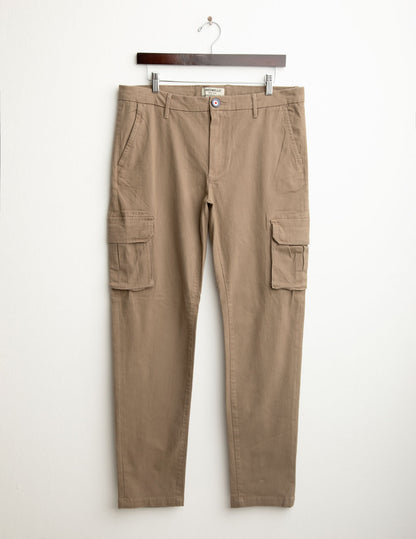 Pantalone cargo in gabardina tinto capo