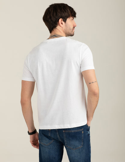 T-shirt girocollo con taschino
