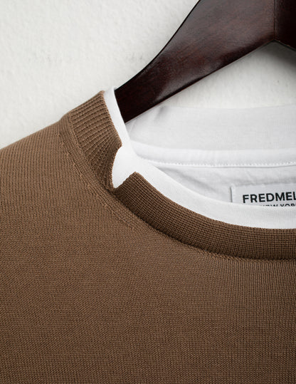 Maglia girocollo con dettagli a contrasto