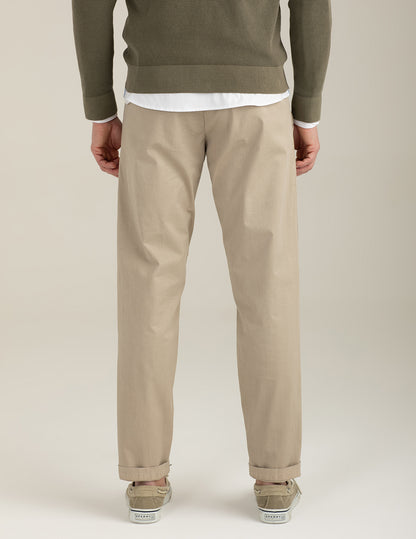 Pantalone chino in twill di satin stretch